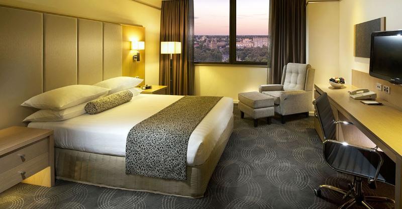 Hotel Stamford Plaza Adelaïde Extérieur photo A room at the Hilton Tel Aviv